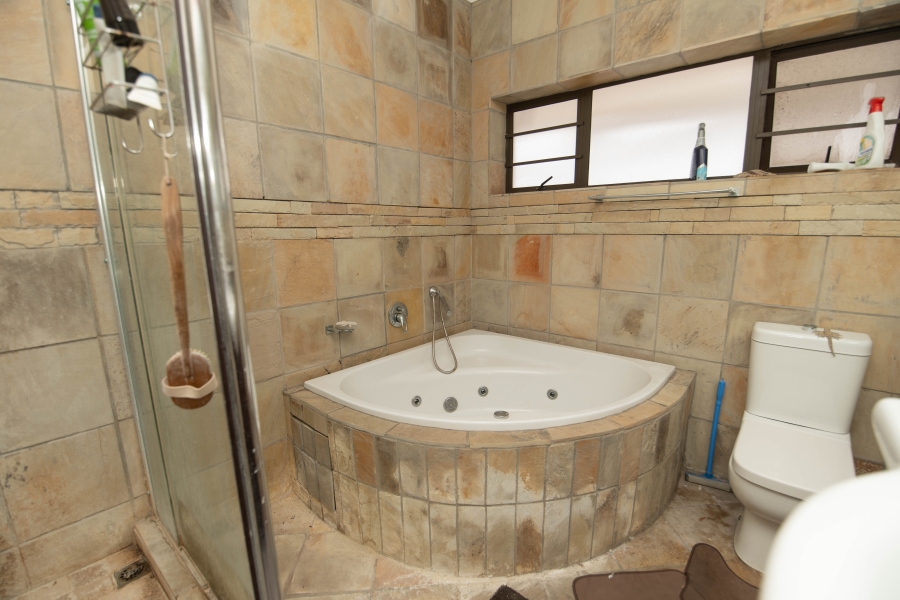 4 Bedroom Property for Sale in Humewood Eastern Cape